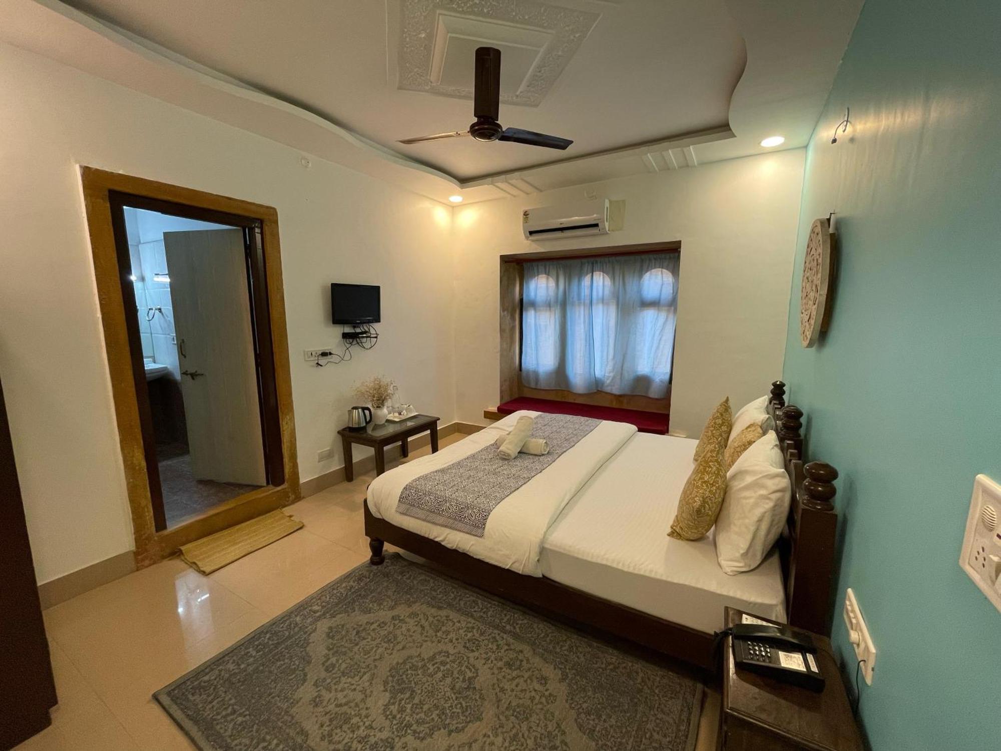Hotel Meerana Джайсалмер Экстерьер фото