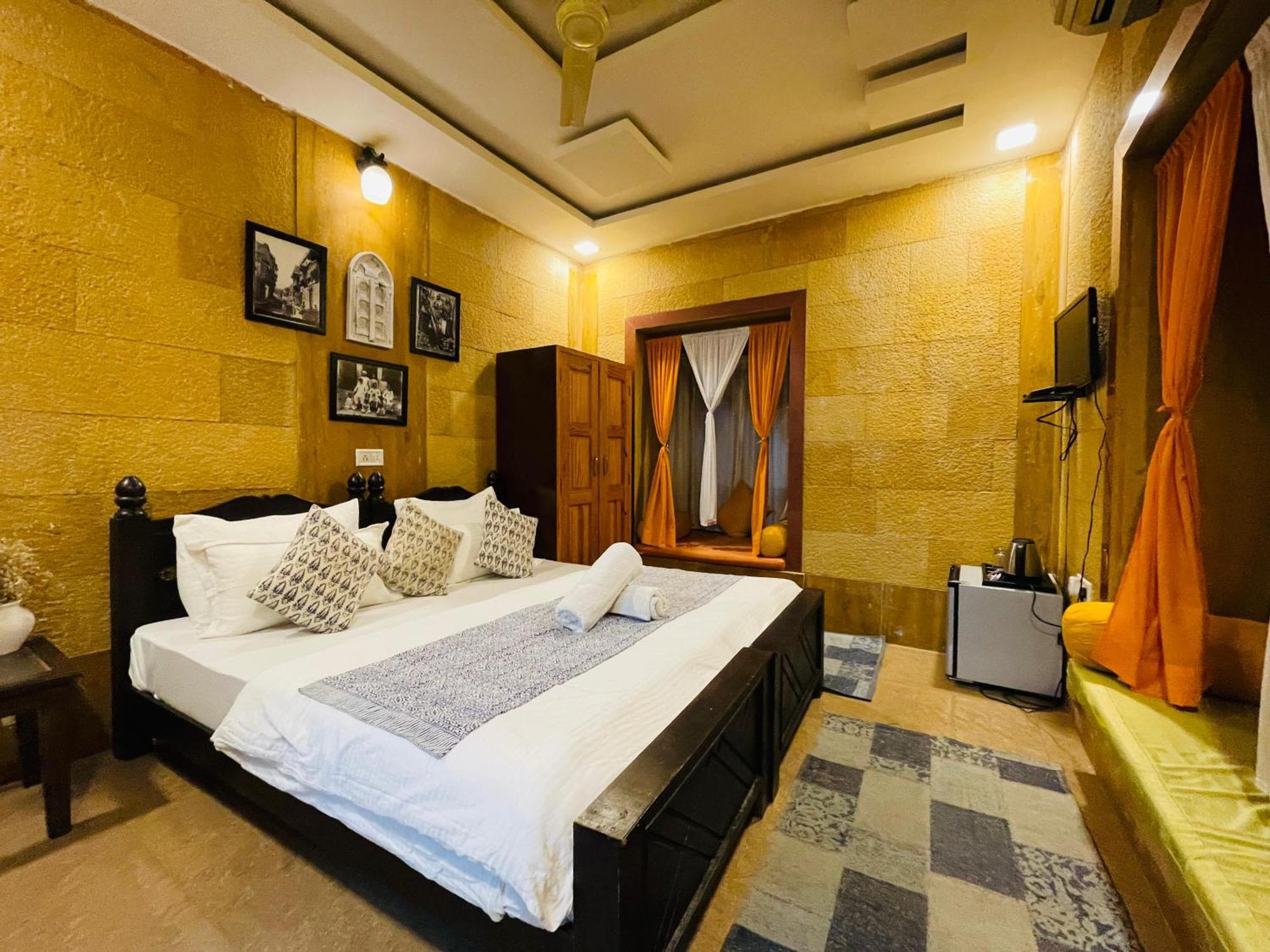 Hotel Meerana Джайсалмер Экстерьер фото