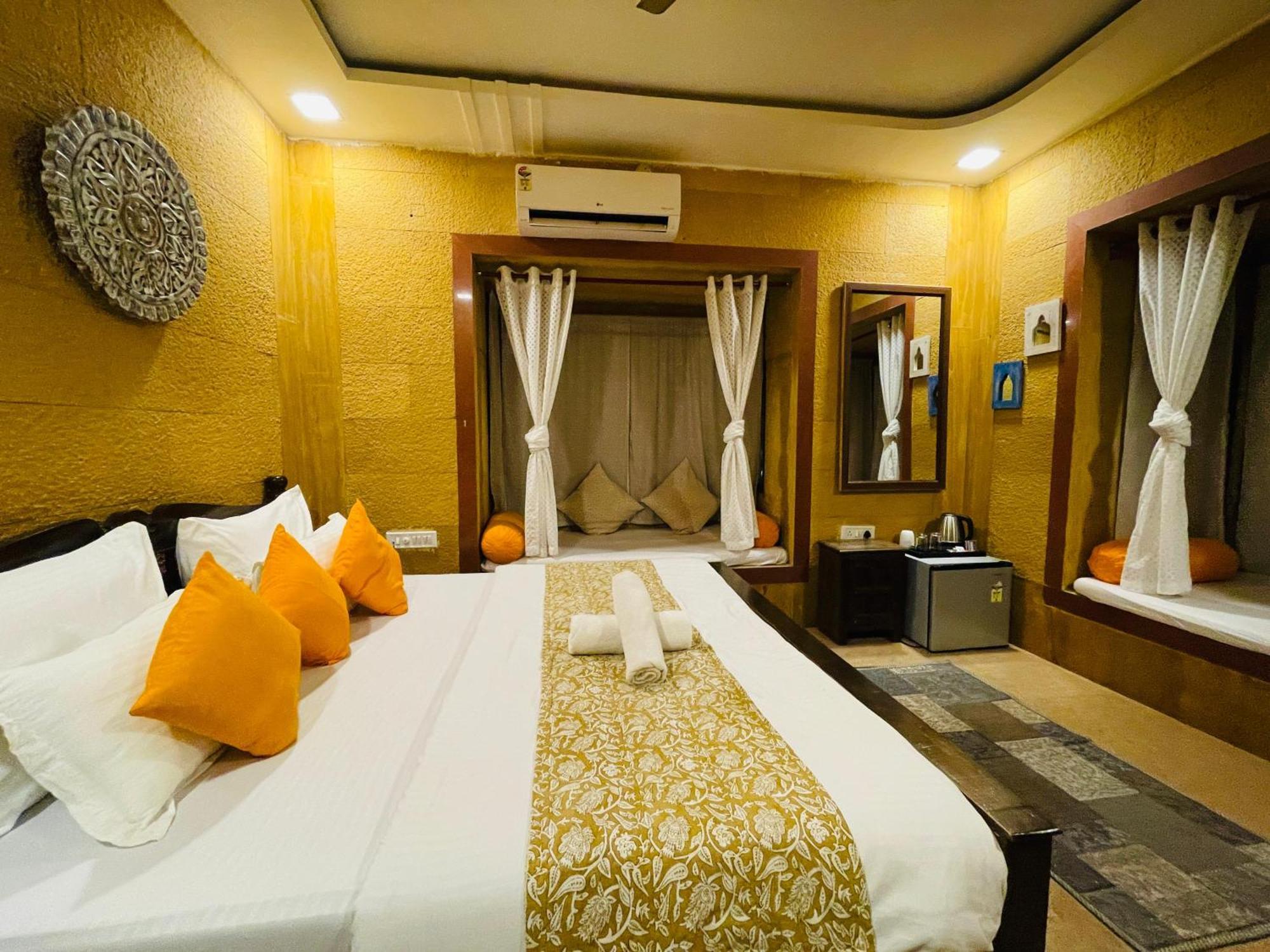 Hotel Meerana Джайсалмер Экстерьер фото